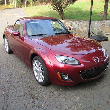 2012 grand touring convertible hard top copper red mica