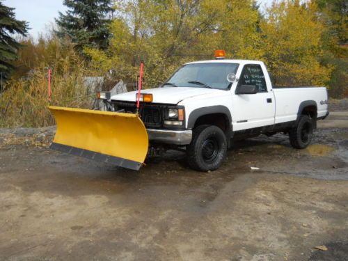 1998 gmc 3500 4x4 pick up truck meyer snow plow snowplow included