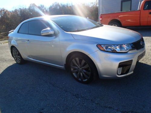 2013 kia forte koupe, salvage, fresh water damage, runs and drives, navigation