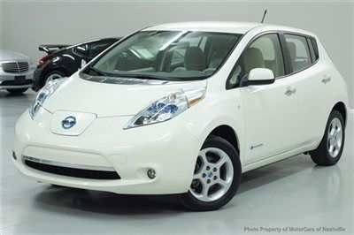 5-days *no reserve* '11 leaf sl nav back-up warranty like new 100% electric save