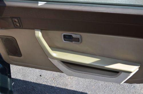 1983 Porsche 944 Hunter Green Clean Rear wheel drive manual sunroof, image 19