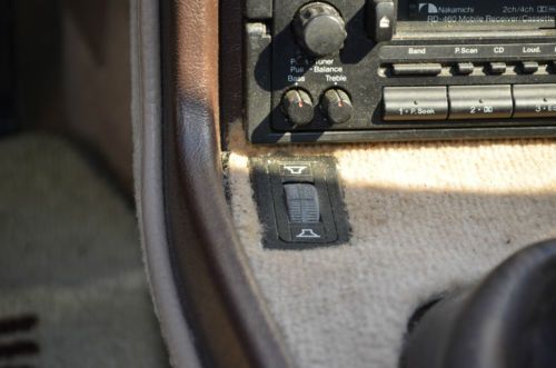 1983 Porsche 944 Hunter Green Clean Rear wheel drive manual sunroof, image 22