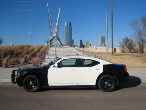 2009 dodge charger r/t hemi with police package well equipped