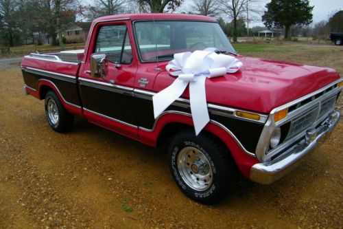 1977 ford f-100 truck / ranger xlt short bed  / ps/pb/ac  / new paint