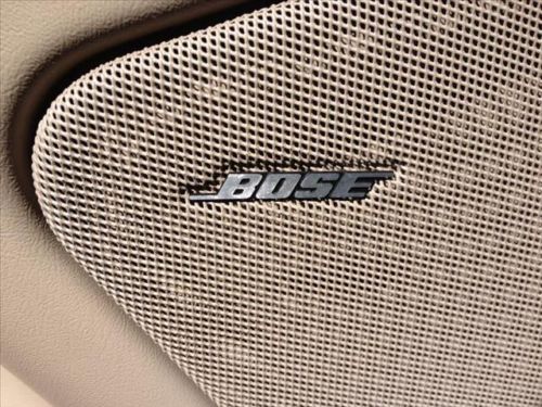 1500 SLE SUV CD 4X4 Driver Air Bag Passenger Air Bag Multi-Zone A/C Rear A/C ABS, image 13