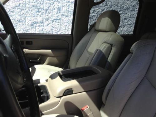 1500 SLE SUV CD 4X4 Driver Air Bag Passenger Air Bag Multi-Zone A/C Rear A/C ABS, image 14