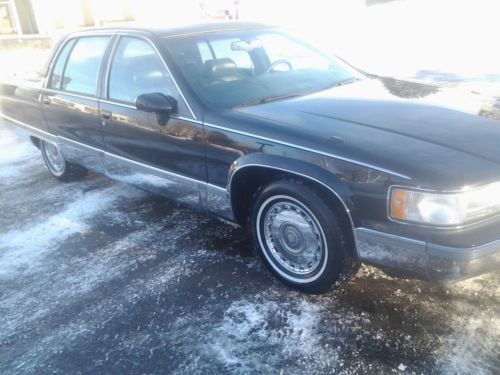 1993 cadillac fleetwood brougham ,64k miles,v4p package,with moonr