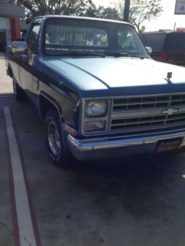 1985 chevrolet c10 custom standard cab pickup 2-door 5.0l