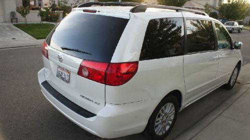 2009 Toyota Sienna XLE Low Miles EXCELLENT SHAPE, US $22,500.00, image 2
