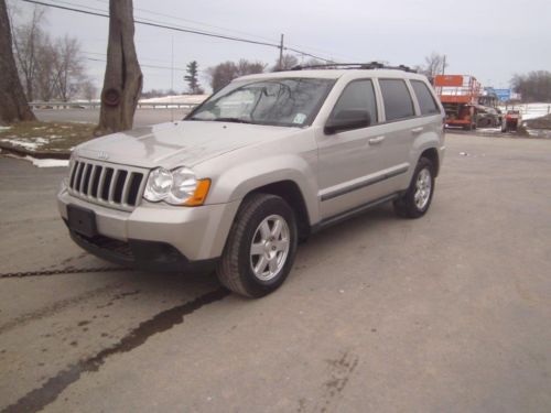 2009 jeep grand cherokee 4-door 3.7l, flood, salvage,