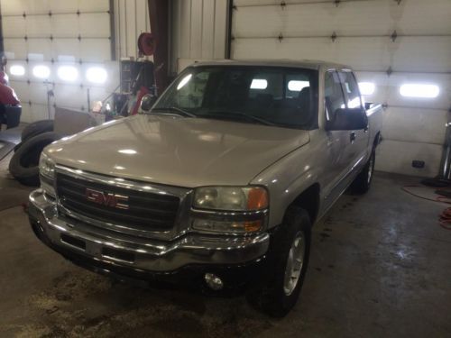 2006 gmc sierra 1500 sle crew cab pickup 4-door 5.3l