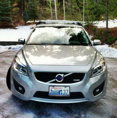 2011 volvo c30 r-design coupe w/ roof rack accessories and climate pkg