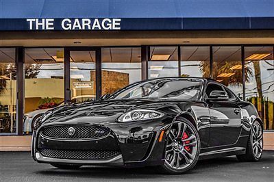 &#039;13 jaguar xkr-s piano black veneer, red stitching,550 hp.20&#034; vulcan wheels.