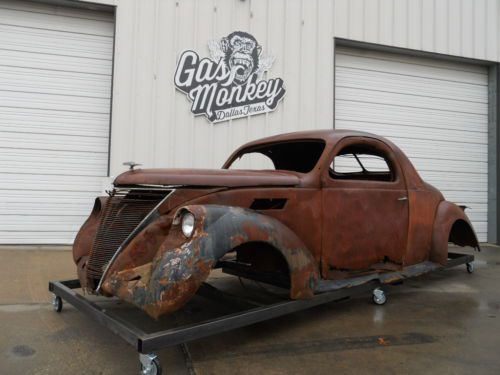 Rare 1937 lincoln zephyr 3 window coupe body by gas monkey garage **no reserve**