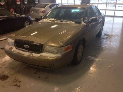 2003 ford crown victoria police interceptor