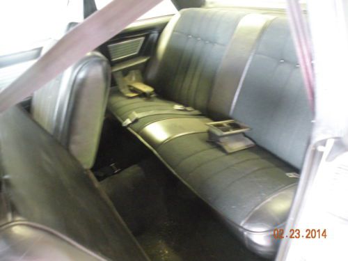 1979 Chevrolet Malibu Classic Coupe 2-Door V-8, image 9