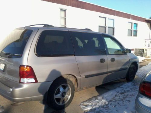 Gold 2002 ford windstar lx 4-door minivan