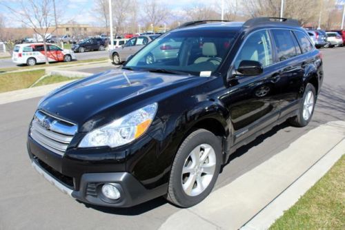 3.6R 13k Miles Tan Leather Sunroof Bluetooth Keyless No Reserve Hatchback 4WD, image 3