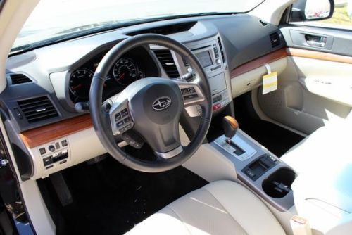 3.6R 13k Miles Tan Leather Sunroof Bluetooth Keyless No Reserve Hatchback 4WD, image 11