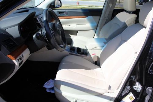 3.6R 13k Miles Tan Leather Sunroof Bluetooth Keyless No Reserve Hatchback 4WD, image 12