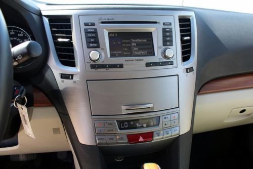 3.6R 13k Miles Tan Leather Sunroof Bluetooth Keyless No Reserve Hatchback 4WD, image 17