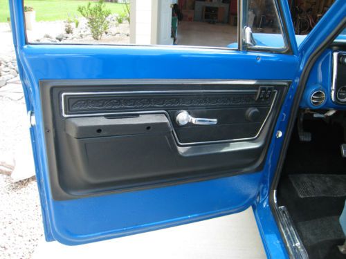 1972 Chevrolet C-10 Short Box Truck, image 3