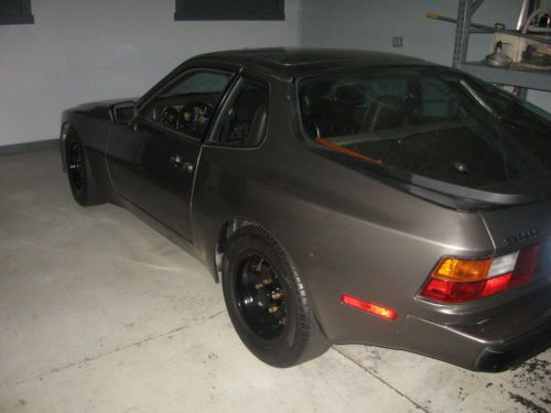 1983 porsche 944 coupe clean bronze color