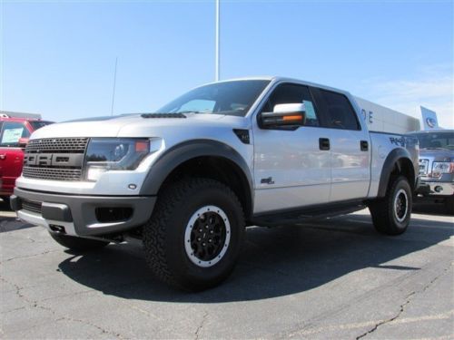Svt raptor l new 6.2l cd 4x4 engine: 6.2l 2v efi v8  (std) hood graphics package