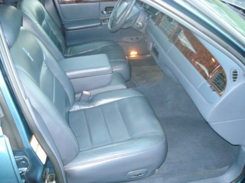 2001 LINCOLN TOWNCAR EXECUTIVE 1 OWNER 58K GARAGE KEPT BLUE/BLUE EXCELLENT COND!, US $4,800.00, image 14