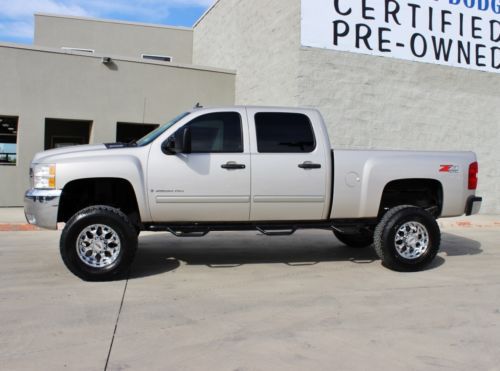 6.0L V8 LT Z71 Leather Power Seat Lifted Off Road Tires Tow OnStar CD MP3 4x4, image 2