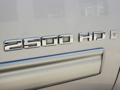 6.0L V8 LT Z71 Leather Power Seat Lifted Off Road Tires Tow OnStar CD MP3 4x4, image 6