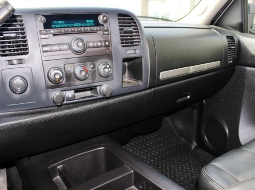 6.0L V8 LT Z71 Leather Power Seat Lifted Off Road Tires Tow OnStar CD MP3 4x4, image 21