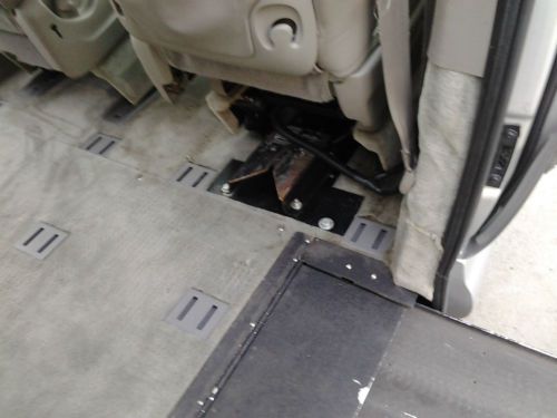 2002 chrysler town country wheelchair accessible van for handicap, US $9,000.00, image 2
