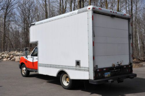 Ford f-350 box truck 1997 moving contractor 14 foot