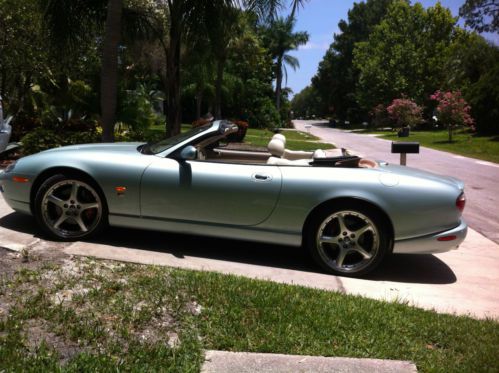 2006 jaguar xkr convertible, supercharged 2 door, automatic, excellent condition