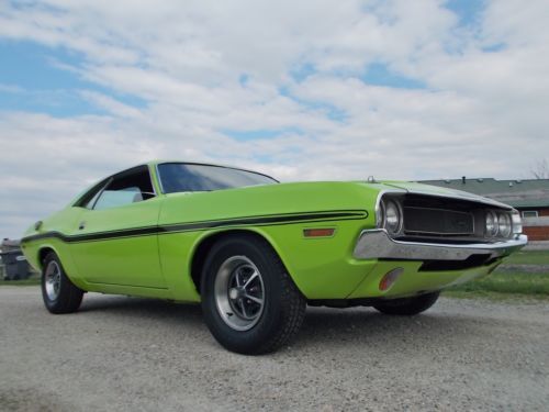 1970 dodge challenger,  rt copy, sublime