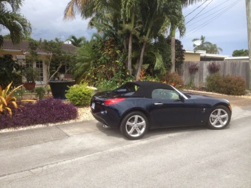 2006 pontiac solstice base convertible 2-door 2.4l