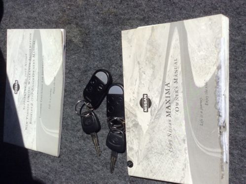 1999 Nissan Maxima SE Sedan 4-Door 3.0L   Leather sunroof Bose no accidents, image 8