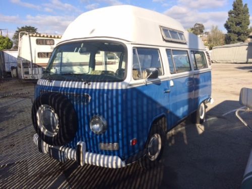 1972 vw camper walk through