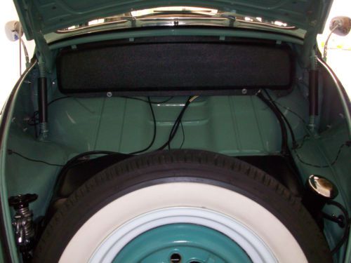 Vw 1963 beetle deluxe sunroof model