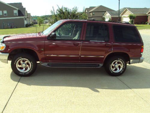 1997 ford explorer xlt sport utility 4-door 5.0l (red) beige interior