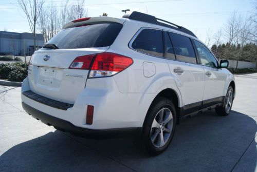 2013 Subaru Outback 2.5i Special Appearance. Keyless start/entry. Amazing shape!, US $25,000.00, image 5