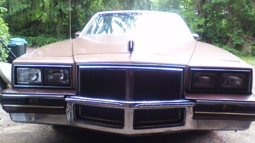 1981 pontiac grand prix - 2 tone brown