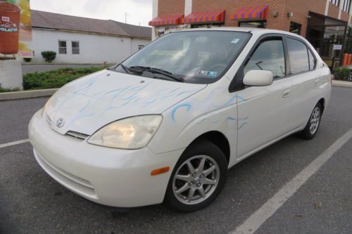 2003 toyota prius hyb 4dr,original paint,no rust,no accidents,runs 100%