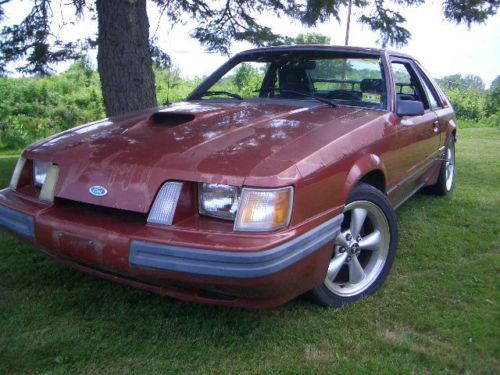 1985 svo mustang 4 cyl turbo 5 speed mustang &gt;1of 496 made&gt; lots of extras !