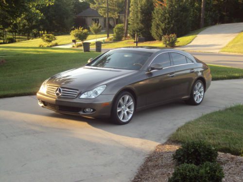 2006 mercedes cls 500 designo series.  loaded