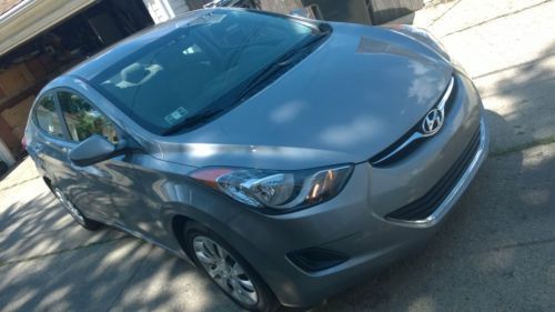 2012 hyundai elantra gls sedan 4-door 1.8l