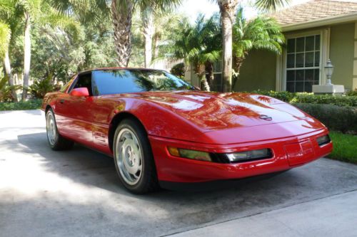 1991 chevrolet corvette 6 speed manual red w/ black interior only 38,000 miles!
