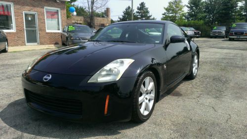 2005 nissan 350z touring coupe 2-door 3.5l