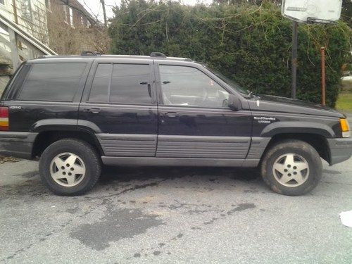 1995 jeep grand cherokee laredo awd